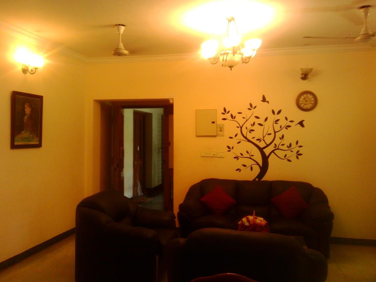 Happy Stay Service Apartments Ченнаи Экстерьер фото